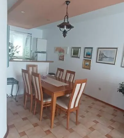 Babilo Appartement *